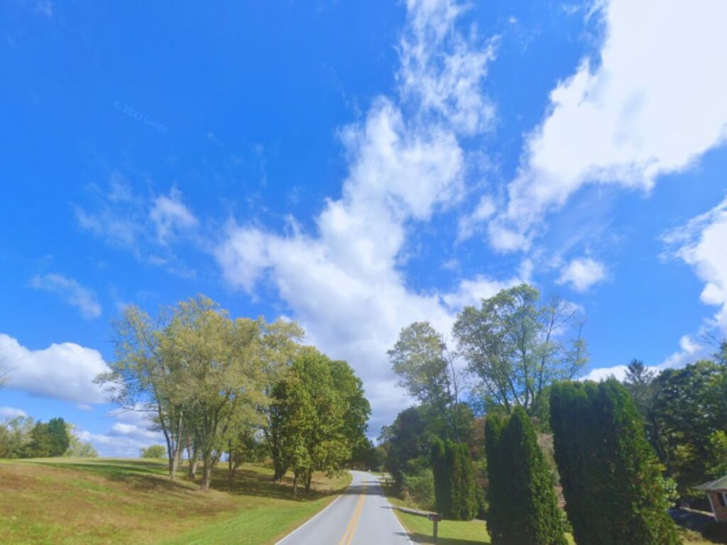 672 Co Rd 1323, Etowah, NC
